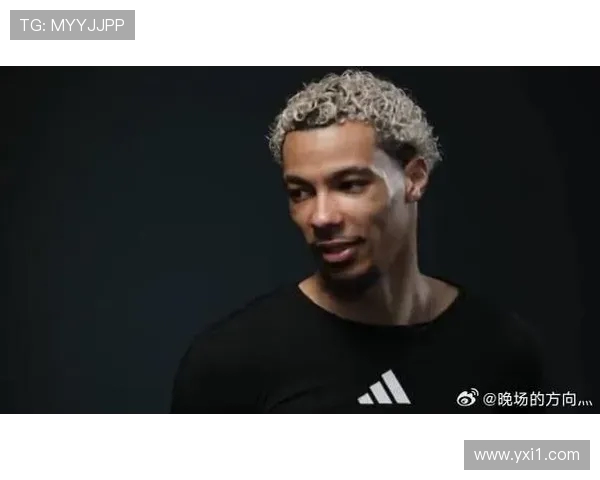 哈格里夫斯盛赞埃基蒂克具备成为世界顶级前锋的全部潜质与能力